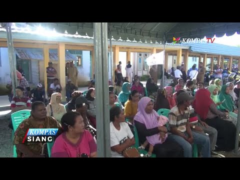 Foto membangkitkan seorang wanita Meningkatkan anggota Taraz