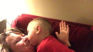 Mommy kisses!!