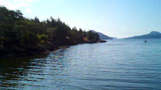 preview picture of video 'A Beautiful Day in Eastsound on Orcas Island'