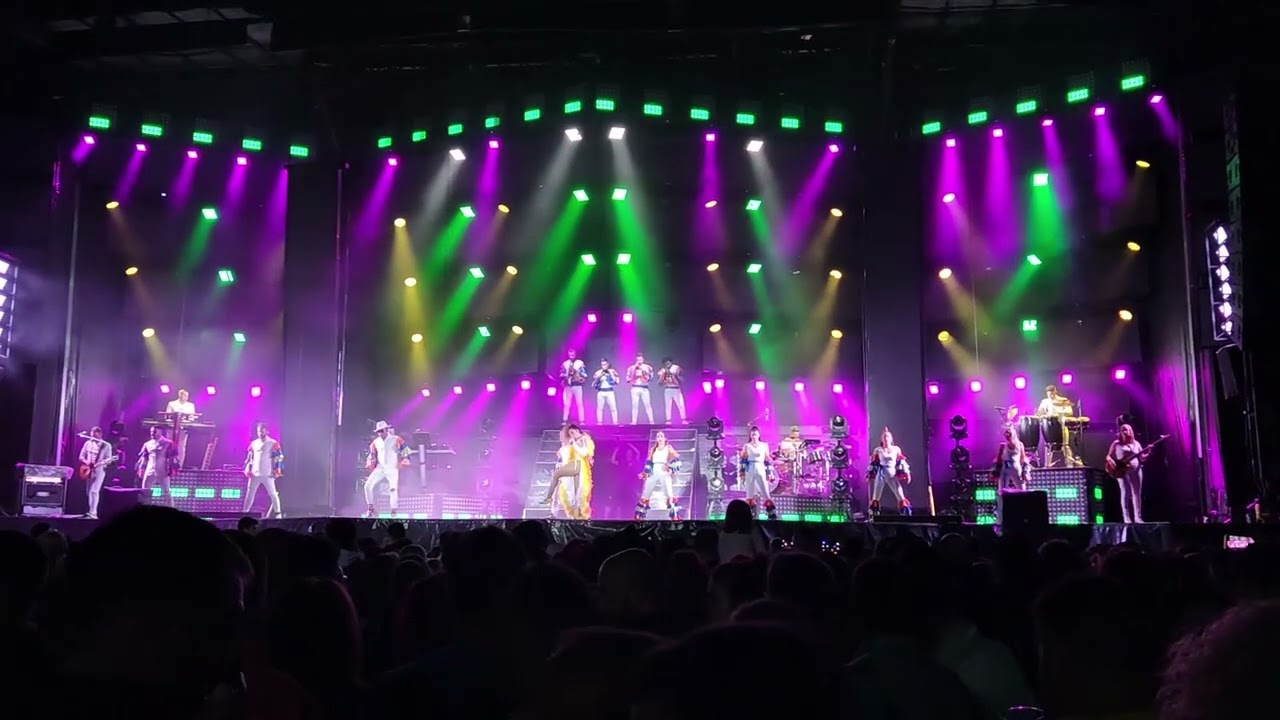 Orquesta París de Noia (Puente San Miguel 2022)