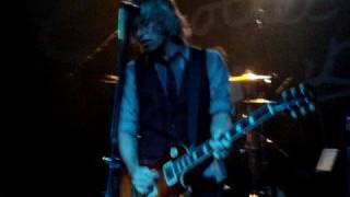 TV Family - The Rocket Summer