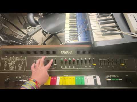 Yamaha CS-50 Polyphonic Synthesizer 1977 - Black image 8