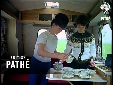 Out Takes / Cuts From Cp 501 - Sheep Shearing, The Caraboot And Bomb Disposal (1964)