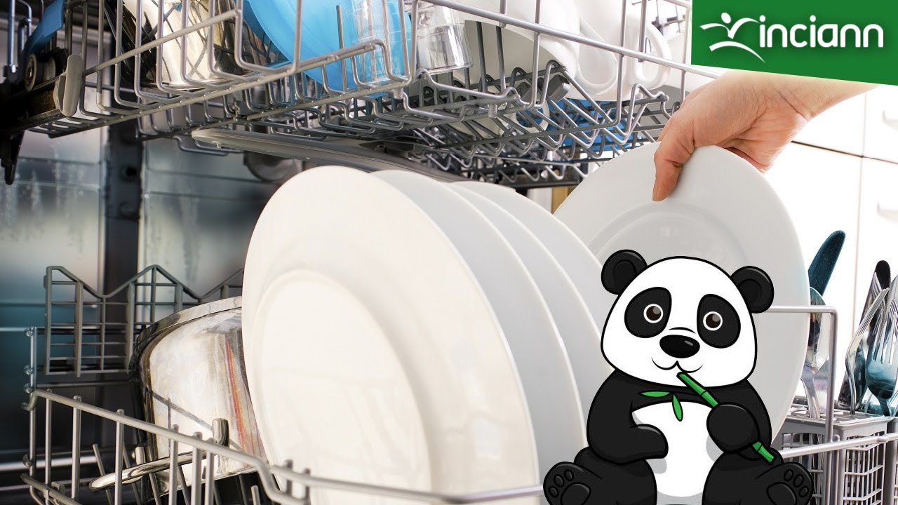 Risparmio idrico: si usa più acqua lavando i piatti a mano o in lavastoviglie e quando