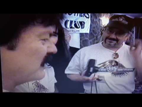 Tom Johnston Signs My Poster