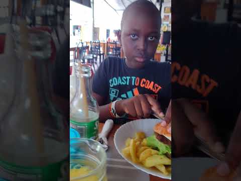 How to get $25 Lobster Galápagos Santa Cruz