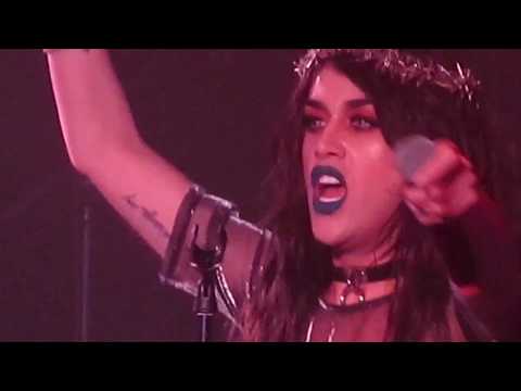 download lagu mp3 mp4 Adore Delano Whatever, download lagu Adore Delano Whatever gratis, unduh video klip Adore Delano Whatever