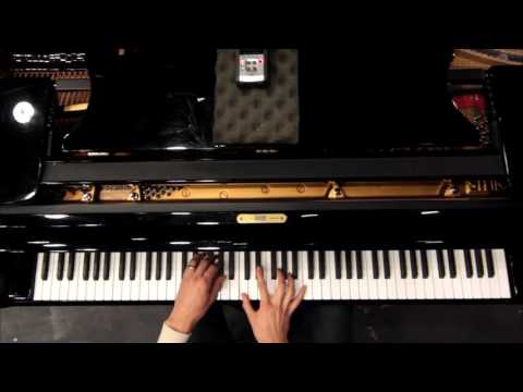 Radiohead - Knives Out/Mozart Piano Concerto #24 (piano)