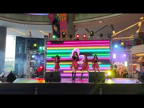 Berry Berry @ Y Idol - Esplanade Ratchada【4K 60FPS】