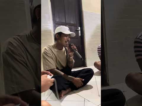 Pejalan karma cover bay made gunawan