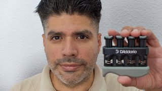 Video thumbnail for D'Addario Varigrip Hand Exerciser - Review by Miguel Ferreyra Castillo