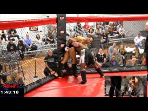 Stellar Fights 19 - Craig Hayes vs James Williams