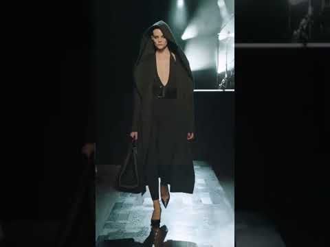 Aylah Peterson walking the runway for Michael Kors Fall-Winter 2022 Show