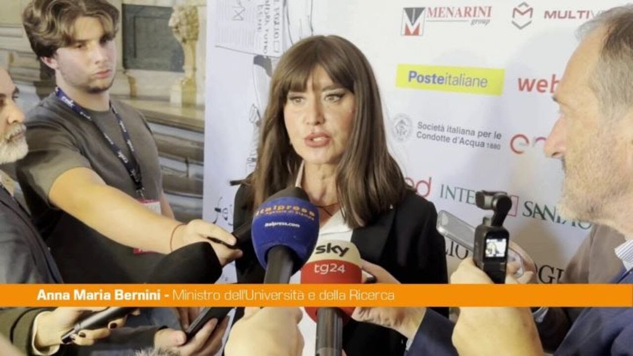 Università, Bernini "Troppe occupazioni, si viola diritto allo studio"