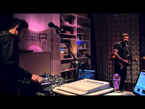 Purple Sheep Sessions - DOORSFALL "The distance"