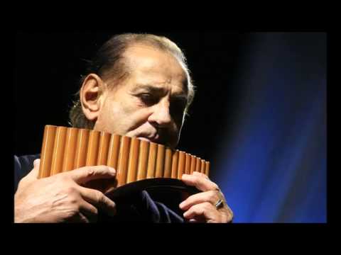 Gheorghe Zamfir a fost decorat de preşedintele moldovean, Nicolae Timofti, cu Ordinul Republicii