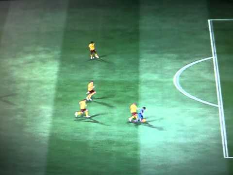 Fifa 11 OMG *_*(HOW FAST IS ARON LENNON)