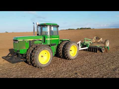 JOHN DEERE 8450 Tractor