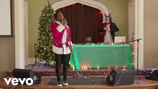 Download lagu Shama Mrema - Jingle Bells mp3 Download lagu Shama Mrema - Jingle Bells mp3
