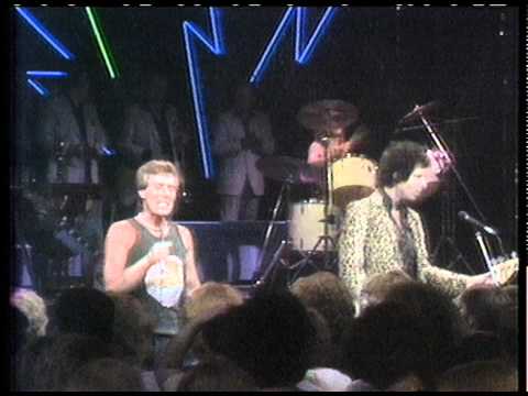 The Nashville Teens - Find My Way Back Home