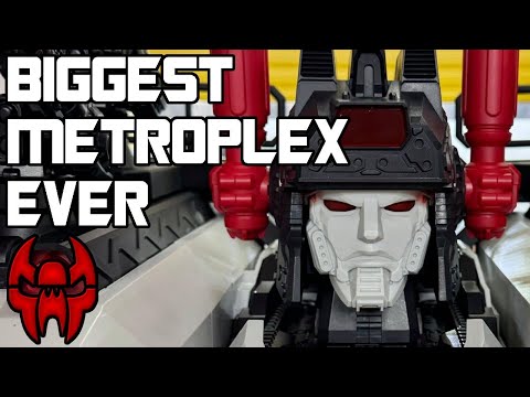 The 4 Foot Tall Metroplex Toy FRIGHTENS Me