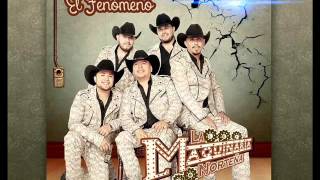 Un Amor Escondido Music Video