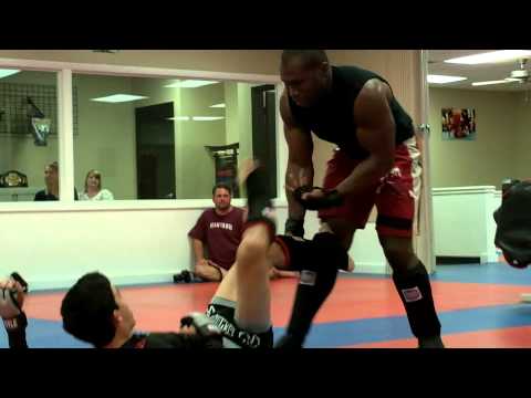 Mitchell St. John vs. Pro mma fighter Chris Baten