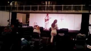 Higher than the mountains - Sam Garrett Live @ Yoga festival