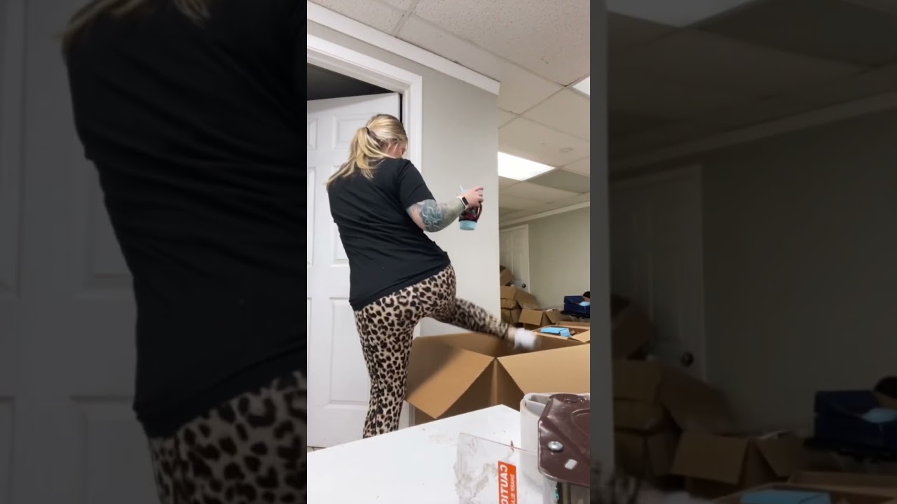 She was madddd. 😂 #prank #pranks #jokes #work #funny #funnyvideo
