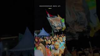 Download lagu Demi Cinta yang menyala mp3