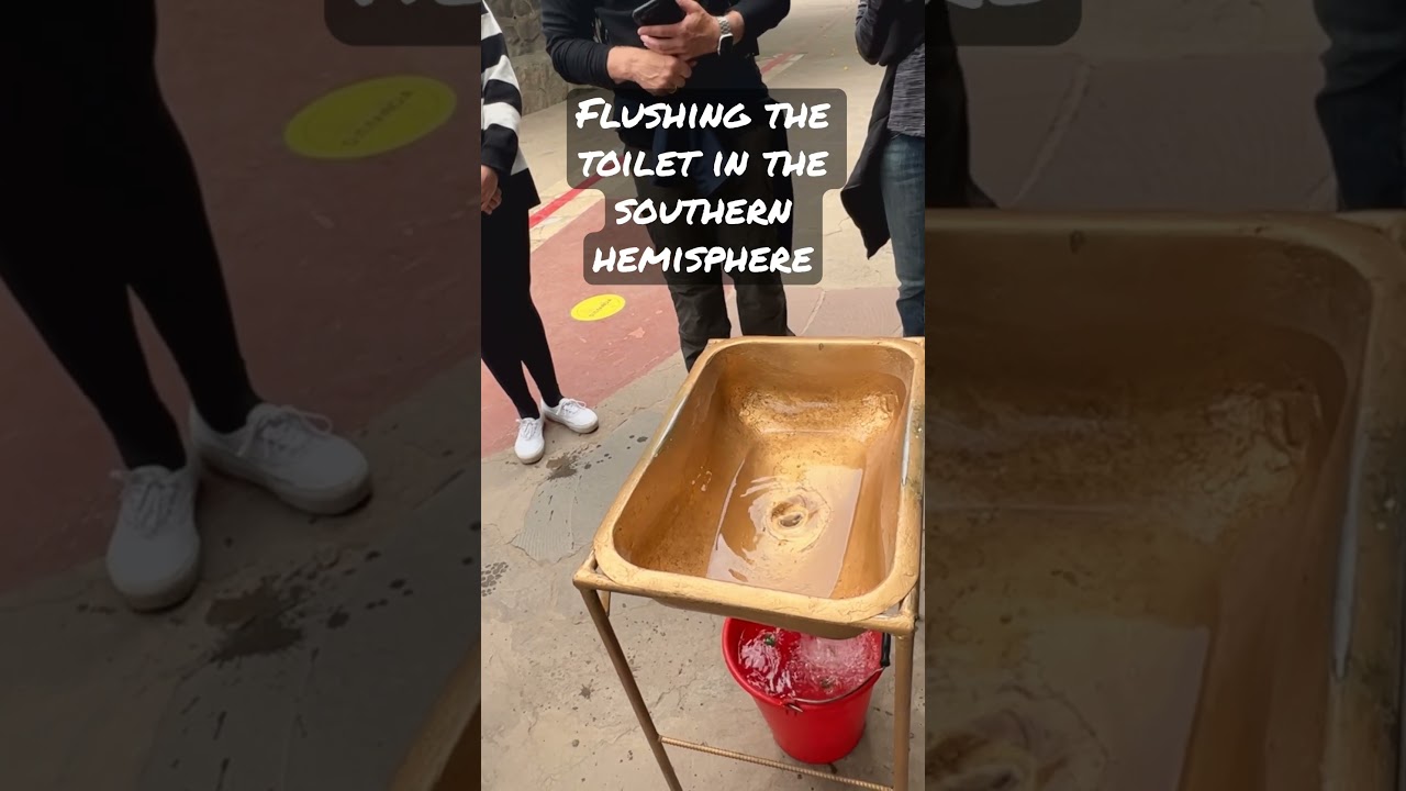 Does the equator go through Australia? Tipseri