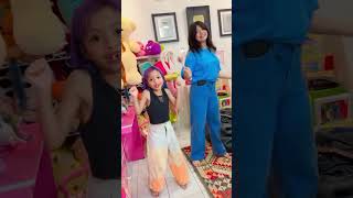 Download lagu LEIKA DANCE VIRAL BARENG KAK CHIARA CNX ADVENTURES😍#leika #viral #shorts mp3