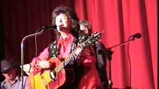 Leona Williams - Yes Ma'am He Found Me In A Honky Tonk.wmv