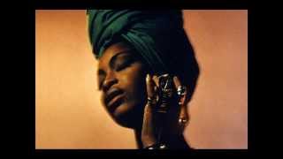Erykah Badu - Bag Lady