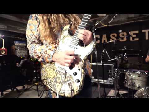 THE OUTER VIBE - (Live) PINK MOON - WE FOUND NEW MUSIC with Grant Owens