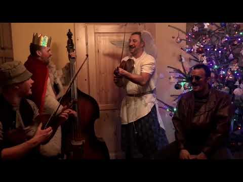 Kapela Howerna - Skrzypi wóz