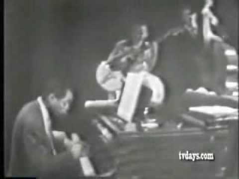 (Sir) Roland Hanna on Art Ford's Jazz Party - 09 18 1958  (Part 4)