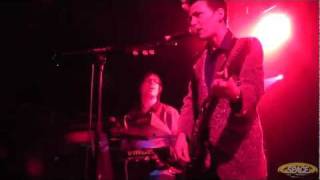 02. A Liddle Biddy Help From Elvis (Space Live @ O2 Academy Liverpool 2011)