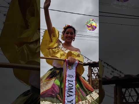 Desfile Reinado Municipal Srta Loma y Bodega Paula Andrea Aroca Munar