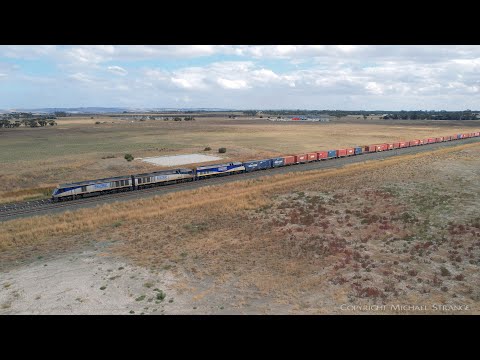 7922V SCT / SBR Container Train With EL Class Diesel Locomotives (11/4/2022) - PoathTV Railways