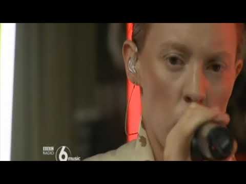 La Roux and Heaven 17 - Cover my Eyes - Maidavale Studios 26 Jan 2010