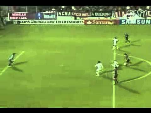 Golazo del crack Ignacio Scocco (N) doblete - Newell s 2 - Dep Lara 1 - Copa Libertadores