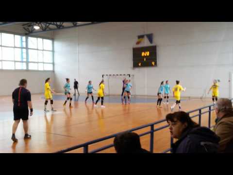 CSS Dinamo Brasov junioare 3