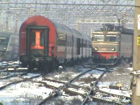 Plecarea R 751-755 + sosirea A 1790 de la Pitesti