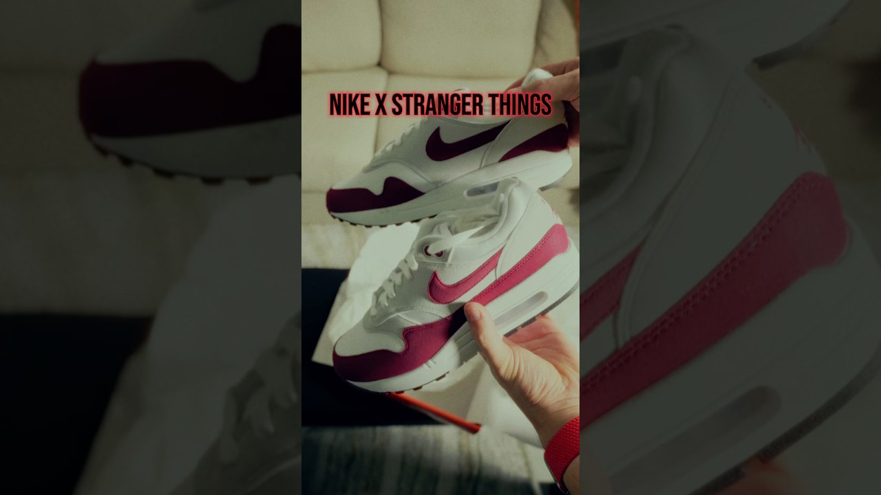¡Unboxing de la colección Nike x Stranger Things! Colaboración épica de Hawkins 🔦😳💯 - YouTube