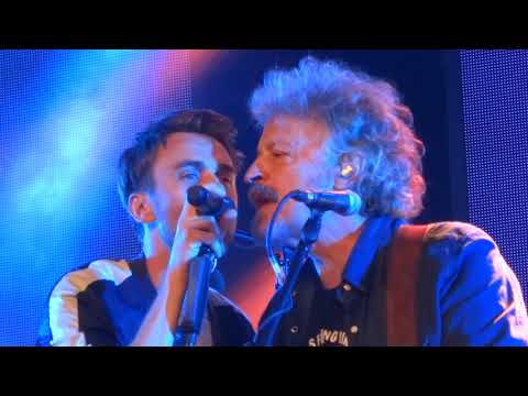 Clueso feat. Wolfgang Niedecken - Schluss, aus, okay (live, September 2017, Köln)