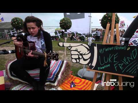 Luke Friend - 'Commitments' (Live at Lemonfest)