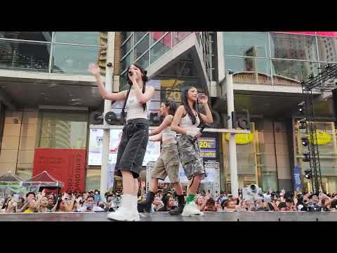 Pretzelle : ต้องชอบแค่ไหน @ SuperFluid - CTW【4K 60FPS】