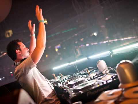 Sander van Doorn - Love is Koko (Deejay Svaba Bootleg)