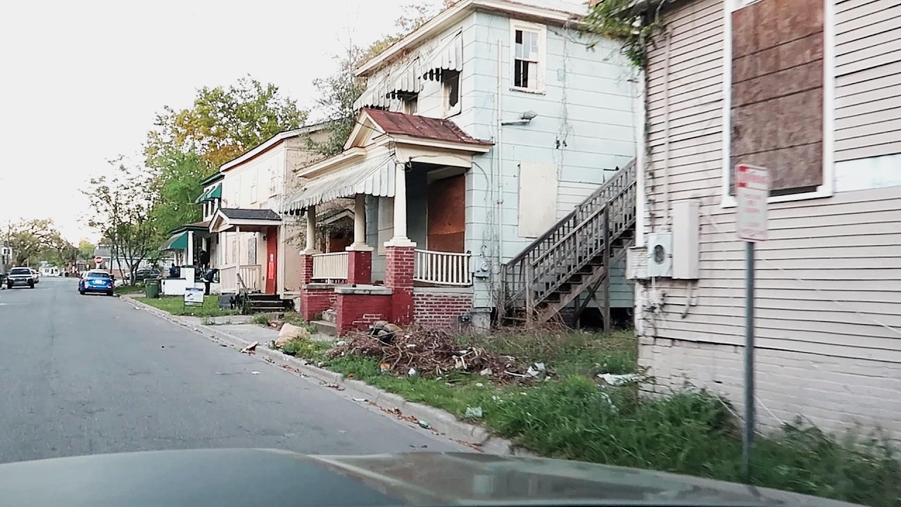 INSIDE THE RAW STREETS OF SAVANNAH GEORGIA